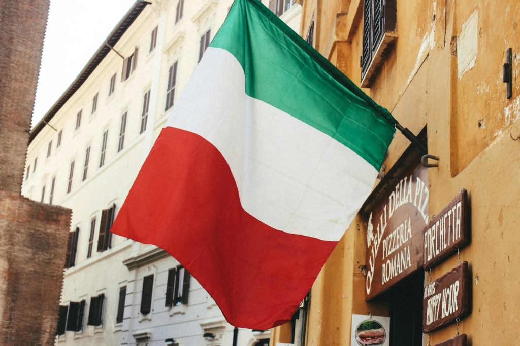 italian flag bandiera italiana